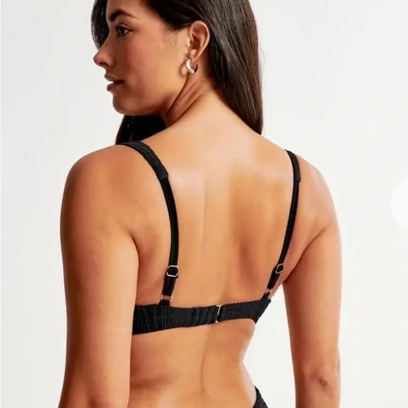 Abercrombie & Fitch Black Underwire Bra Intimates - Picture 2 of 11